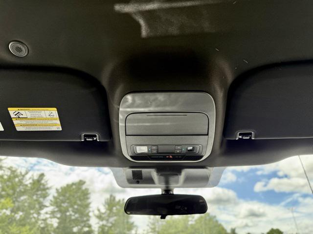 new 2025 Ford F-150 car, priced at $50,510