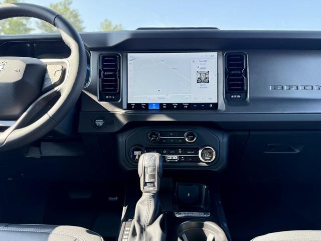 new 2025 Ford Bronco car, priced at $45,516