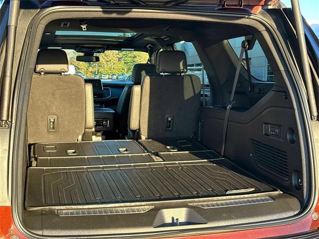 used 2022 GMC Yukon XL car, priced at $43,500