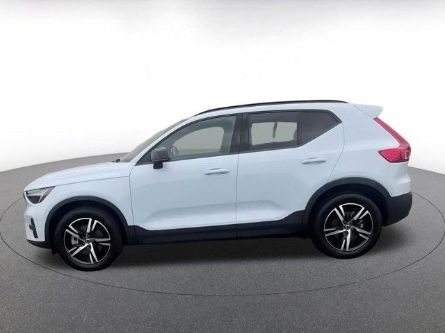 used 2024 Volvo XC40 car, priced at $27,461