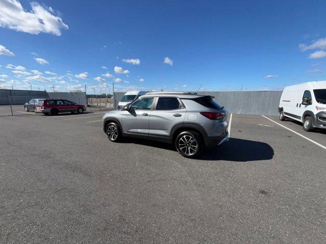 used 2025 Chevrolet TrailBlazer car, priced at $23,062
