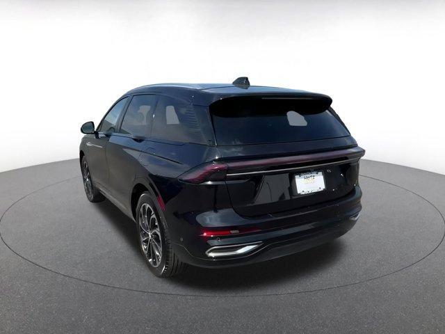 used 2024 Lincoln Nautilus car, priced at $49,444