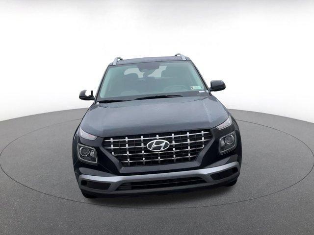 used 2025 Hyundai Venue car, priced at $18,423
