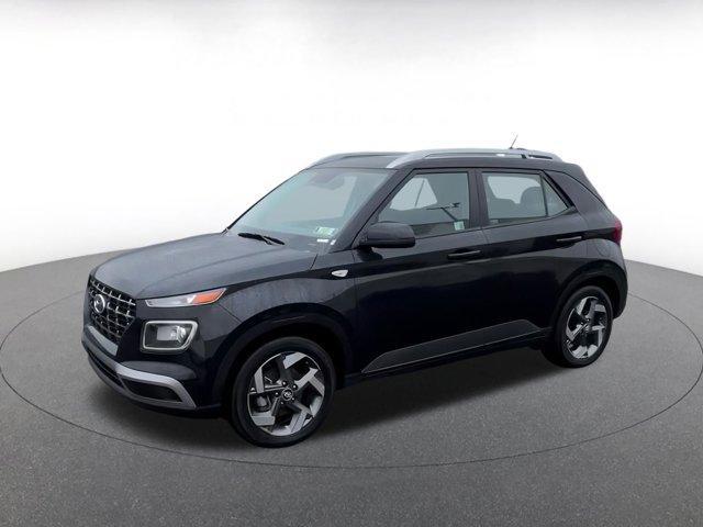 used 2025 Hyundai Venue car, priced at $18,423