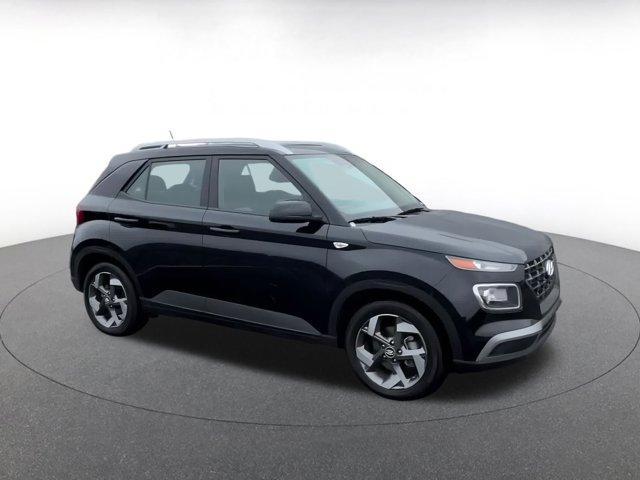 used 2025 Hyundai Venue car, priced at $18,423