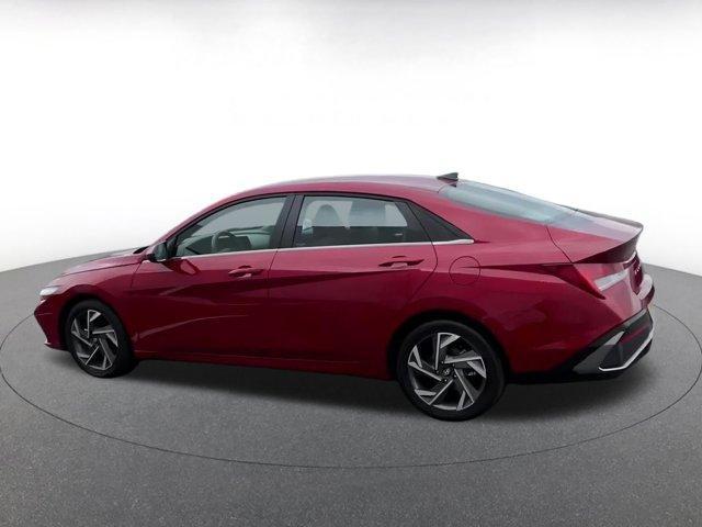 used 2025 Hyundai Elantra car, priced at $20,312