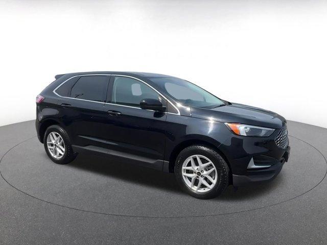 used 2024 Ford Edge car, priced at $23,424