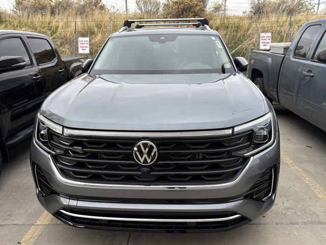 used 2024 Volkswagen Atlas car, priced at $37,820