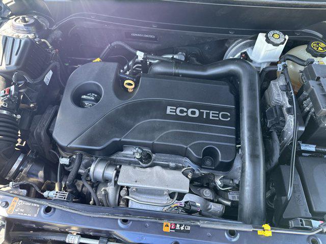 used 2018 Chevrolet Equinox car, priced at $9,999