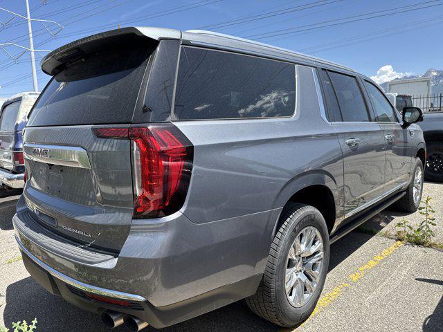 used 2022 GMC Yukon XL car, priced at $43,998