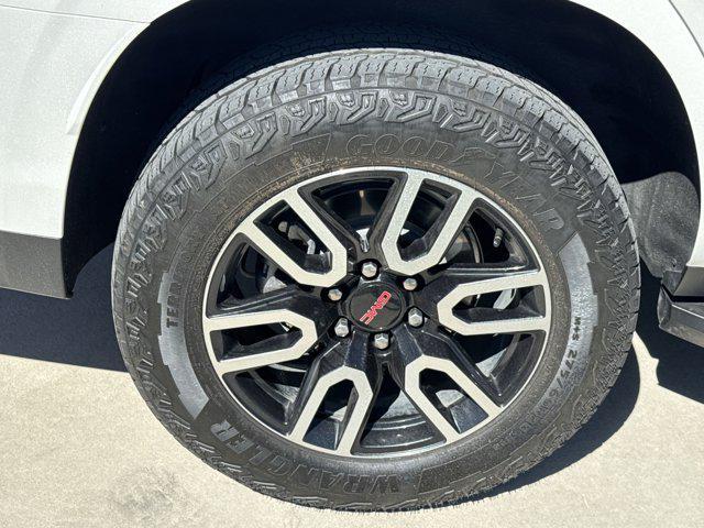 used 2024 GMC Yukon car, priced at $66,500