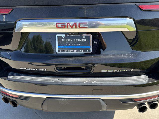 used 2021 GMC Yukon XL car, priced at $58,280