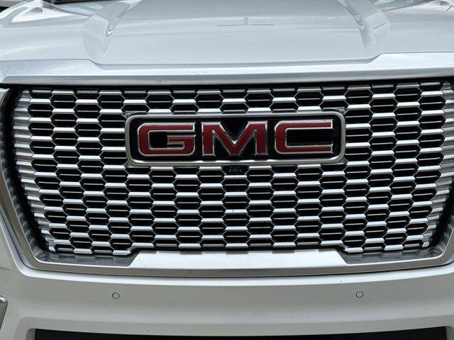 used 2023 GMC Yukon car, priced at $62,920
