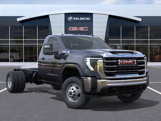 new 2025 GMC Sierra 3500 car, priced at $63,013