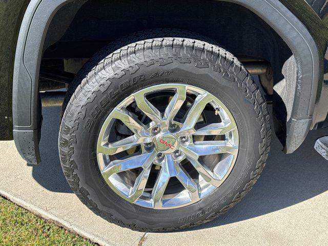 used 2022 GMC Sierra 1500 car, priced at $42,750