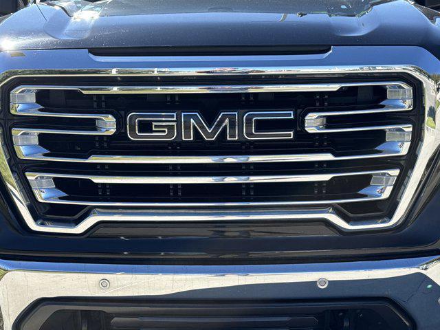 used 2022 GMC Sierra 1500 car, priced at $42,750