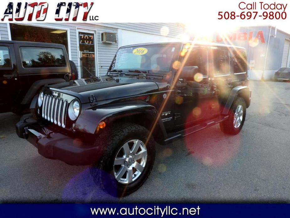 used 2016 Jeep Wrangler Unlimited car, priced at $20,900