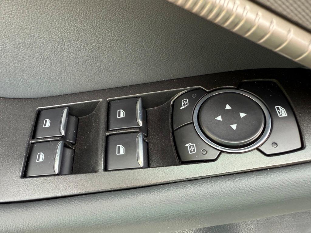 new 2025 Ford Explorer car, priced at $44,005