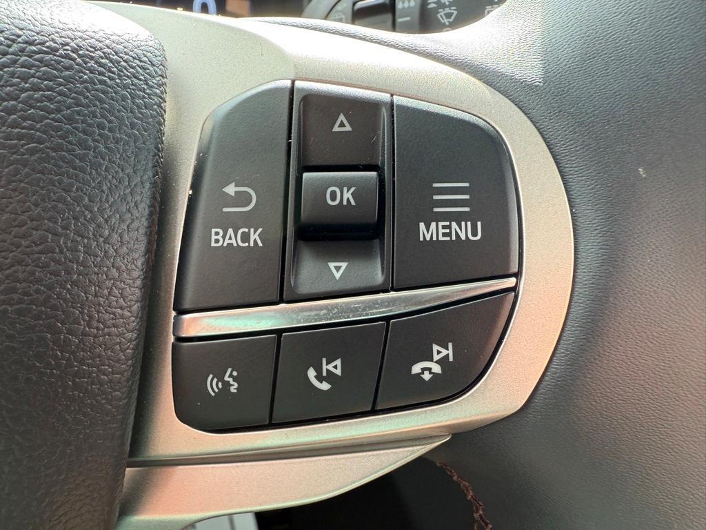 new 2025 Ford Explorer car, priced at $44,005