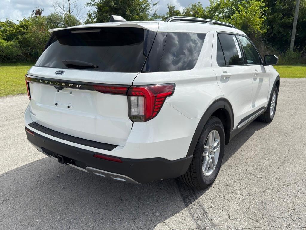 new 2025 Ford Explorer car, priced at $44,005