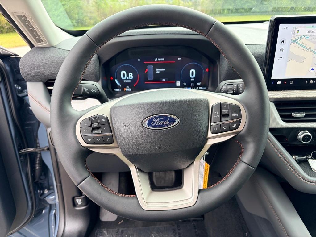new 2025 Ford Explorer car, priced at $44,320
