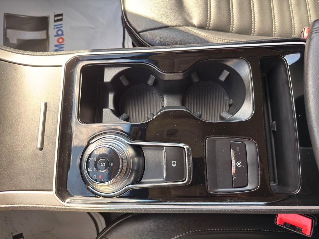 used 2020 Ford Edge car, priced at $15,956