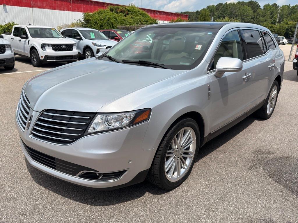used 2019 Lincoln MKT car, priced at $22,924