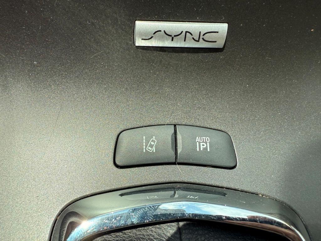 used 2019 Lincoln MKT car, priced at $22,924