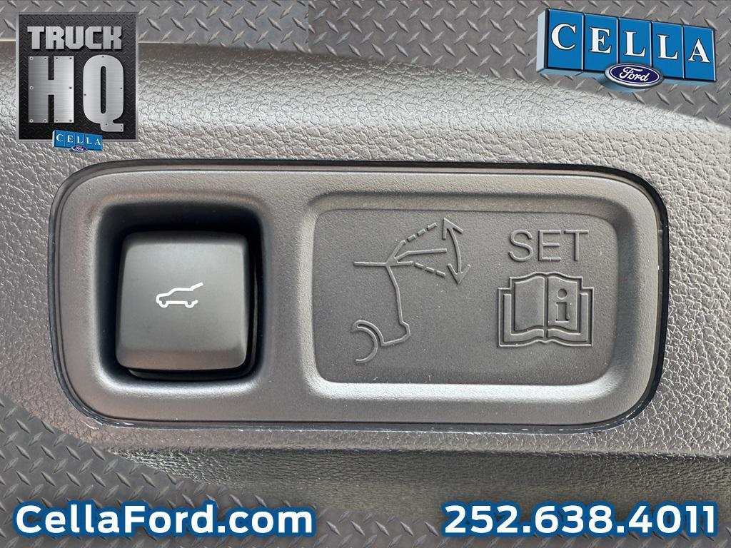 new 2024 Ford Expedition Max car, priced at $64,995