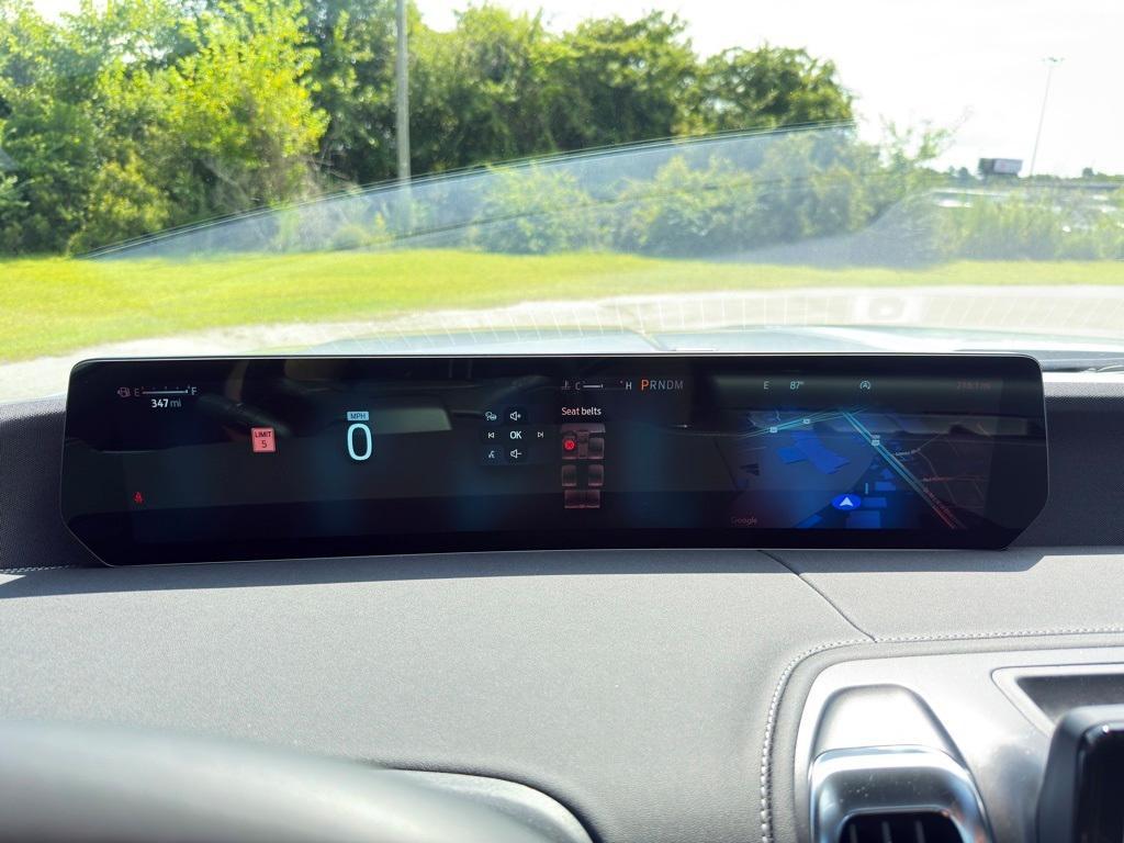 new 2025 Ford Expedition car, priced at $84,165