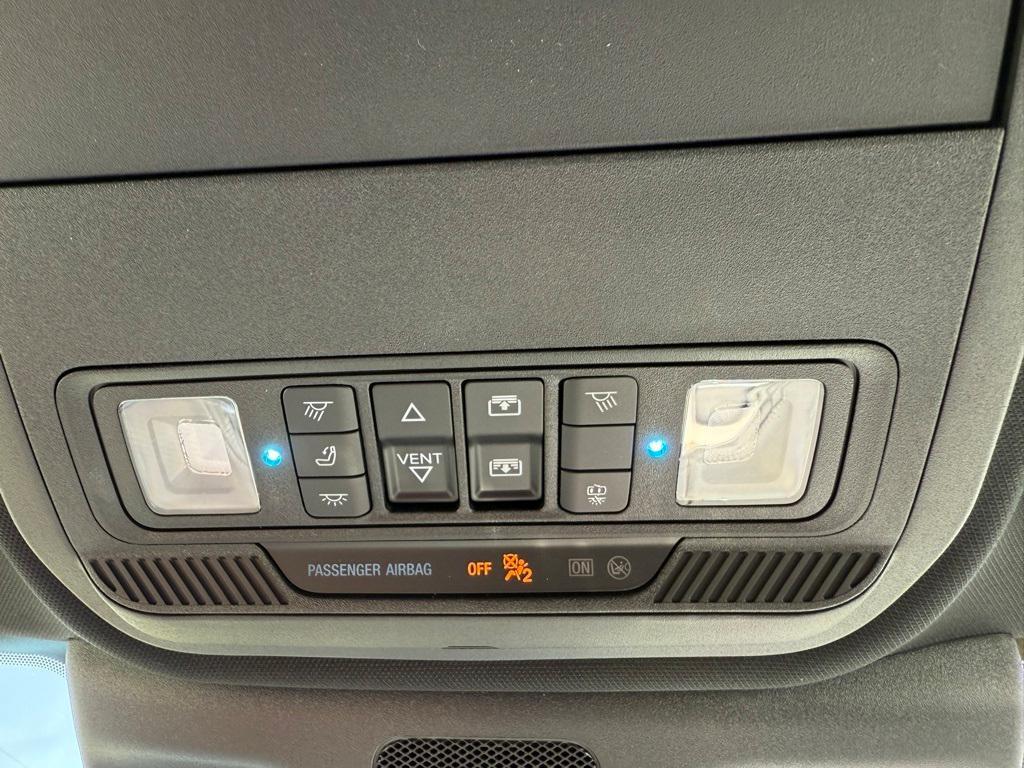 new 2025 Ford Expedition car, priced at $84,165