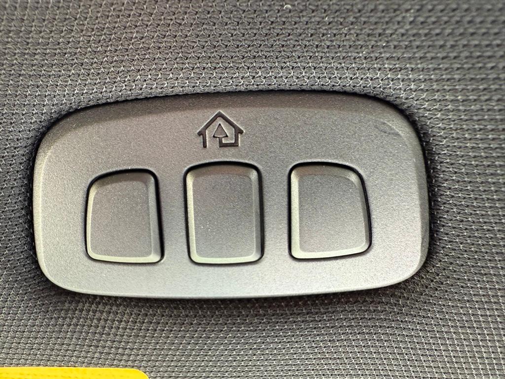 new 2025 Ford Expedition car, priced at $84,165