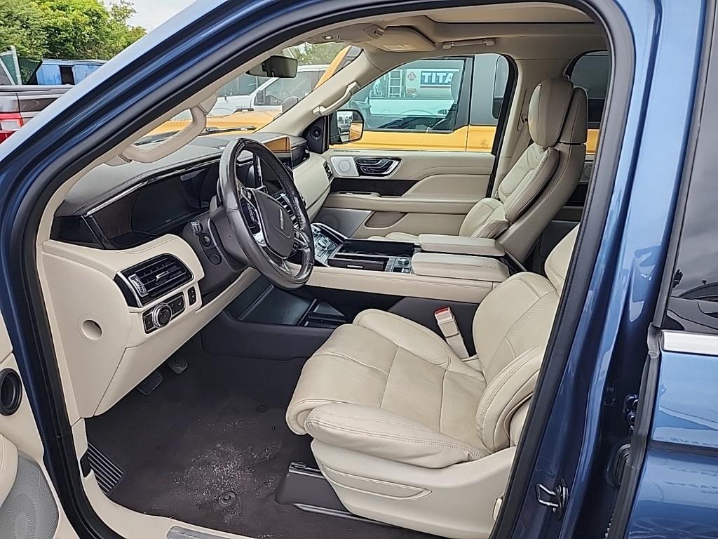 used 2020 Lincoln Navigator car, priced at $39,988