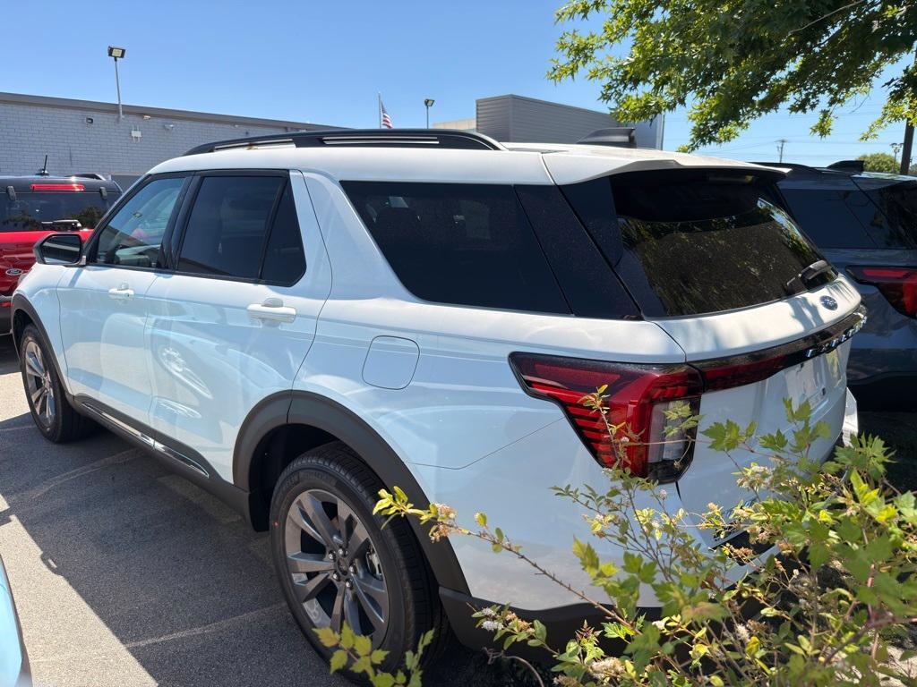 new 2025 Ford Explorer car, priced at $50,695