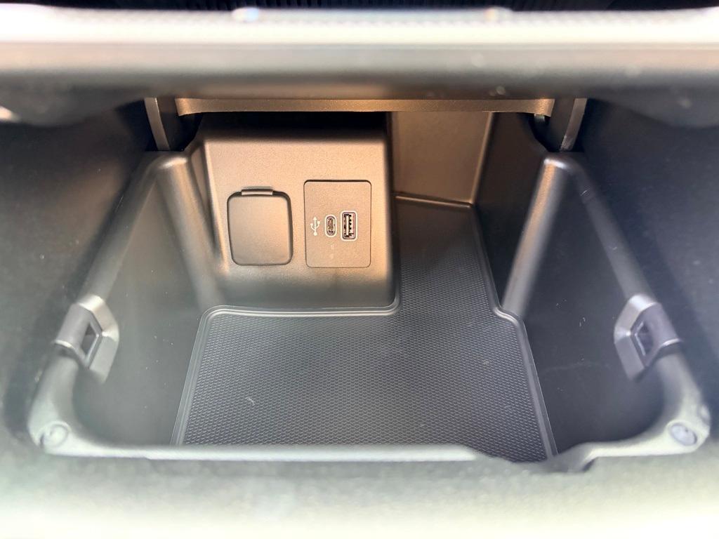 new 2025 Ford Explorer car, priced at $60,455