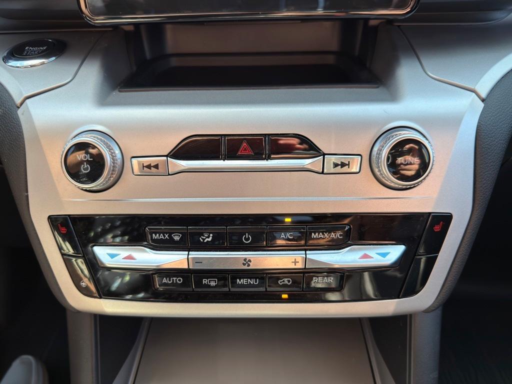 used 2022 Ford Explorer car, priced at $35,890