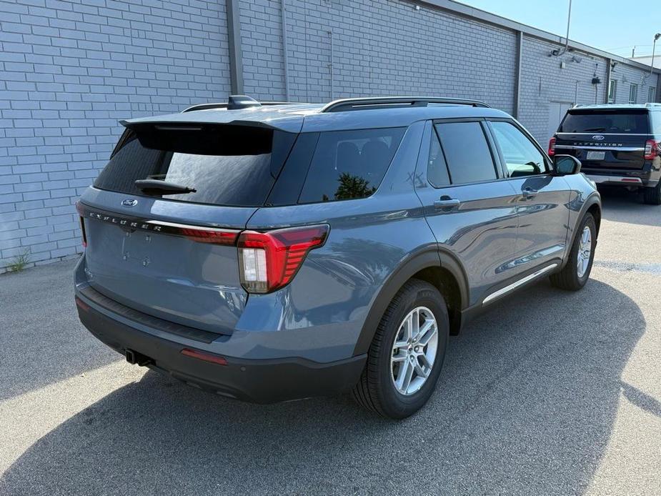 new 2025 Ford Explorer car, priced at $40,345