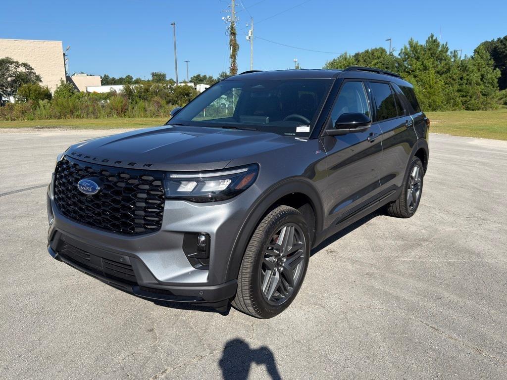 new 2025 Ford Explorer car, priced at $49,180