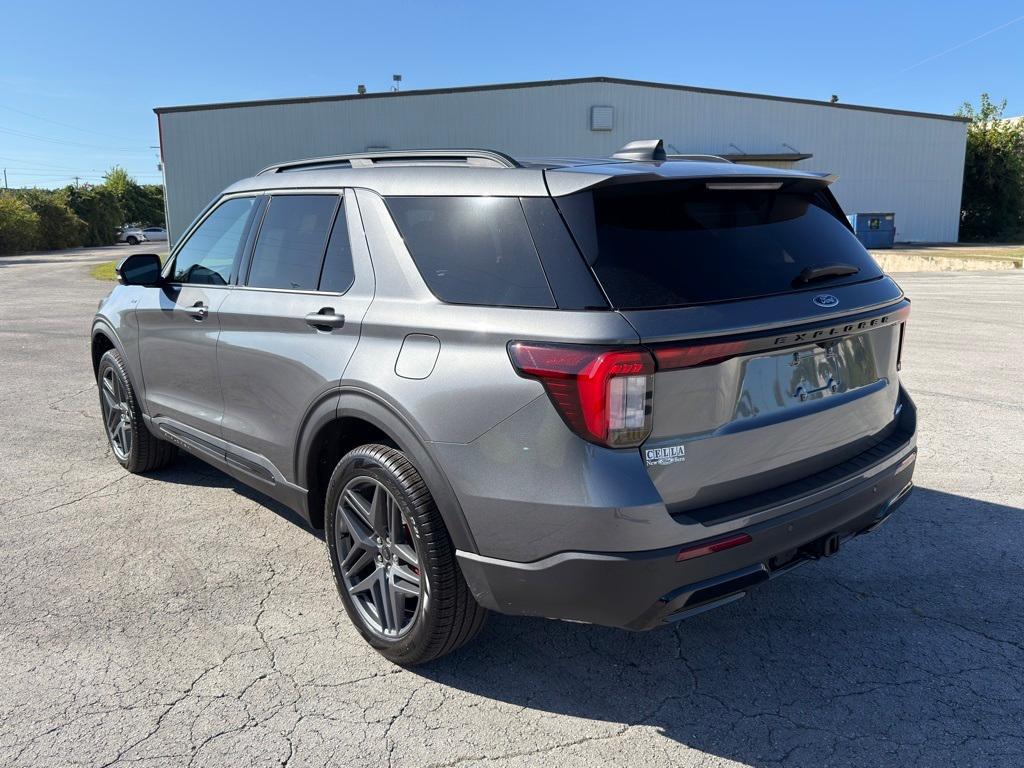 new 2025 Ford Explorer car, priced at $49,180