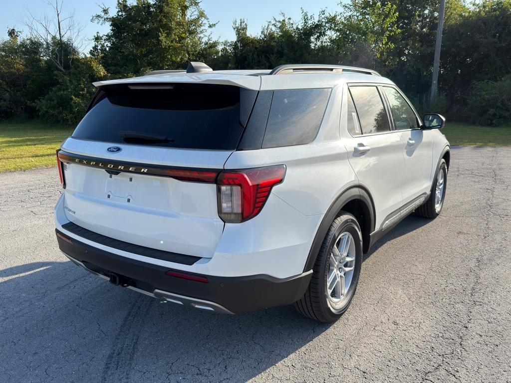 new 2025 Ford Explorer car, priced at $44,060