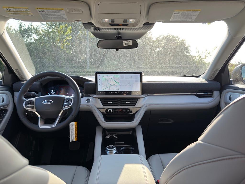 new 2025 Ford Explorer car, priced at $44,060