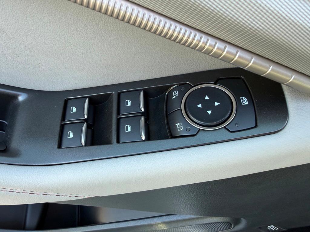 new 2025 Ford Explorer car, priced at $44,060
