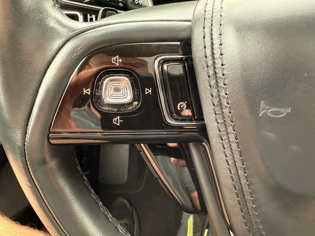used 2023 Lincoln Aviator car, priced at $54,078