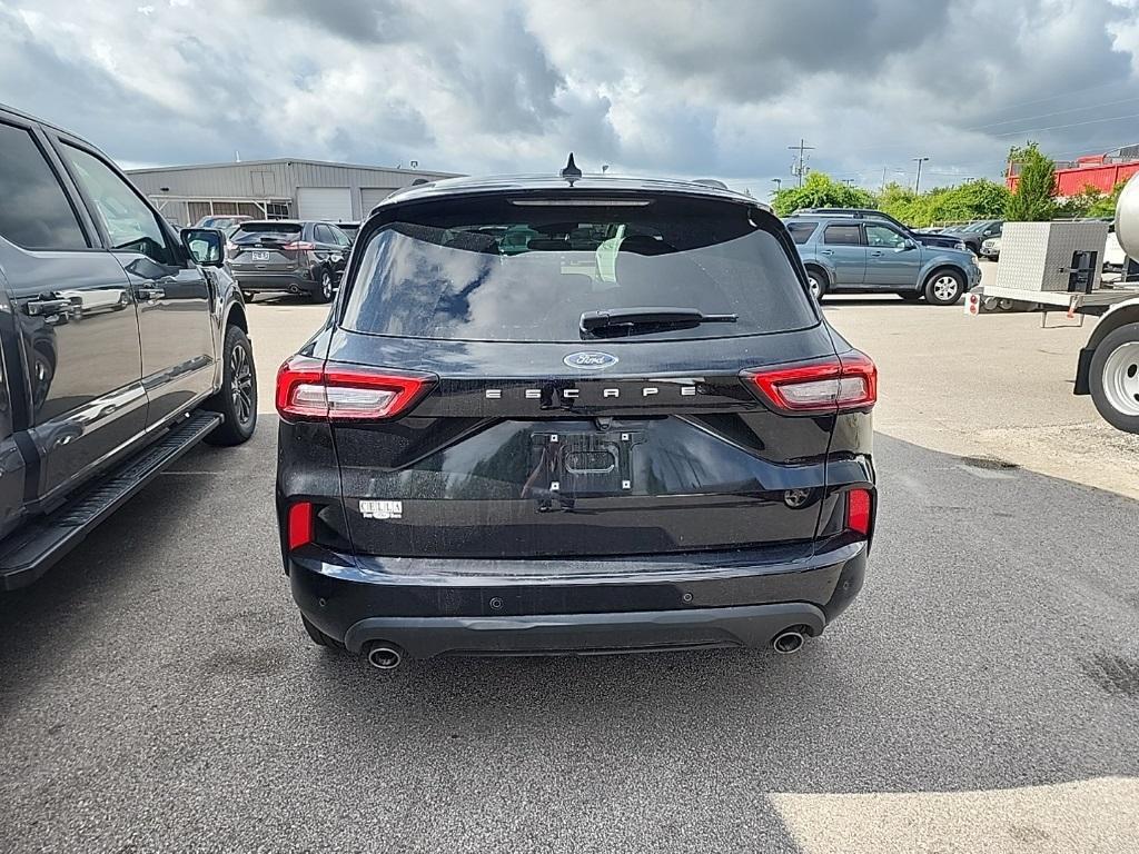 used 2023 Ford Escape car, priced at $23,937