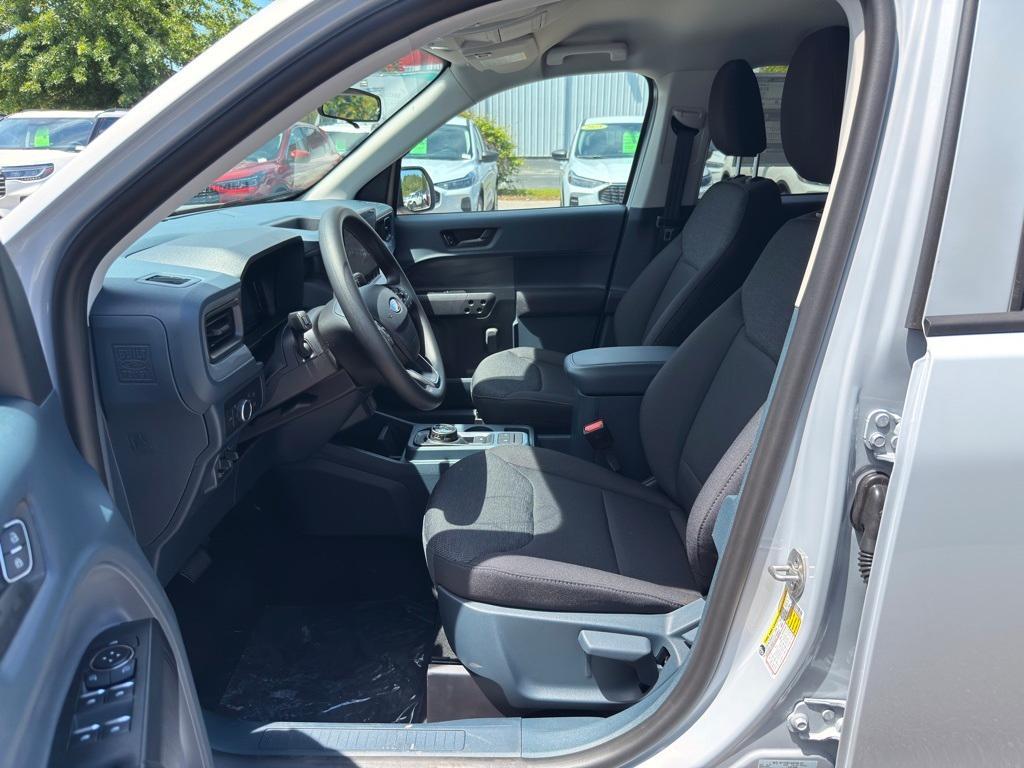 new 2025 Ford Maverick car, priced at $30,705