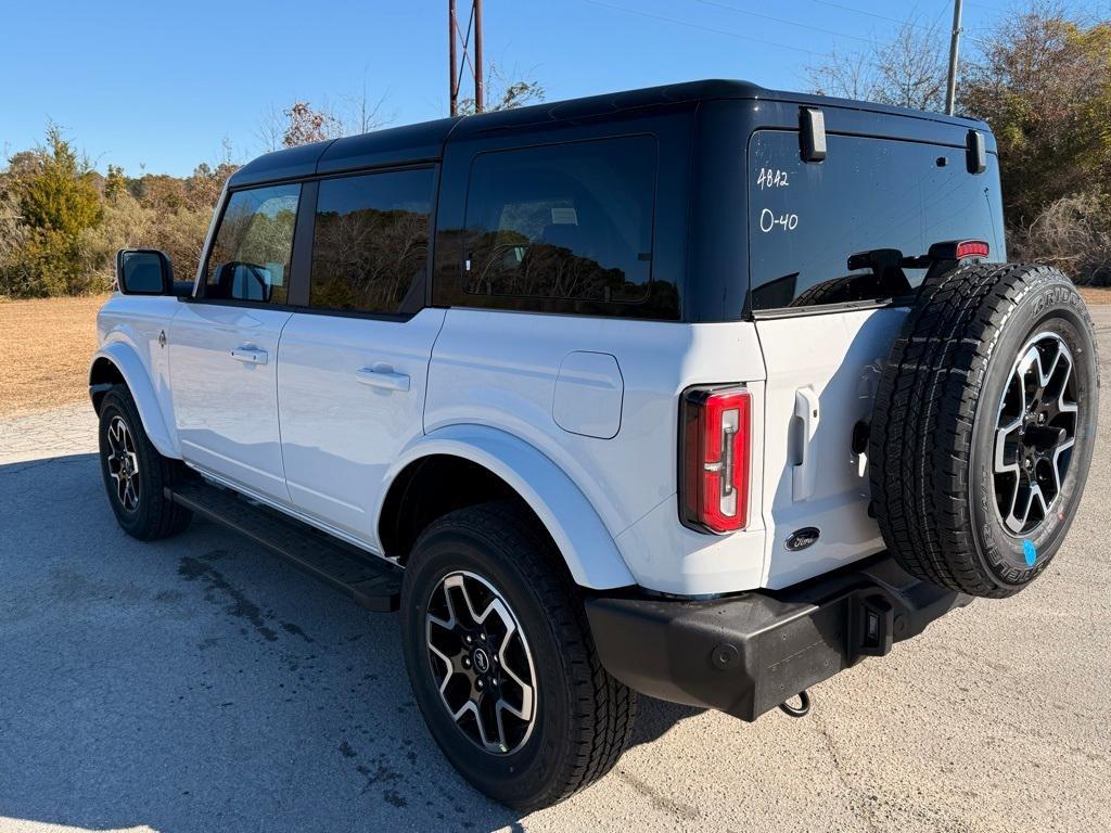 new 2024 Ford Bronco car, priced at $54,805