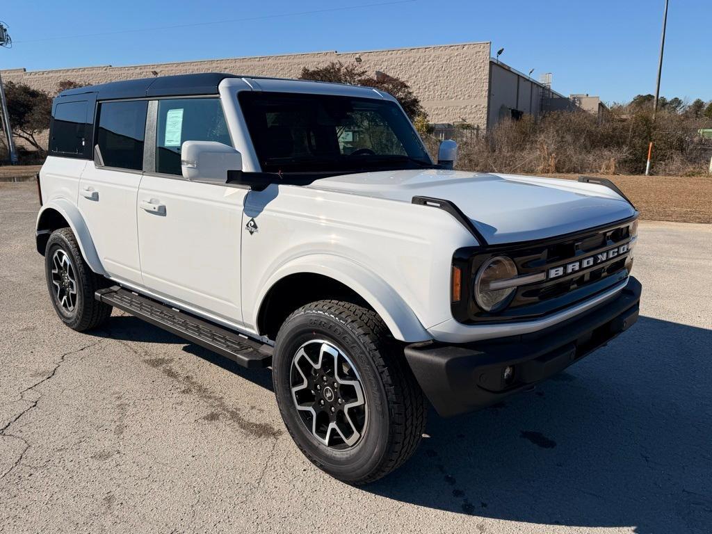 new 2024 Ford Bronco car, priced at $54,805