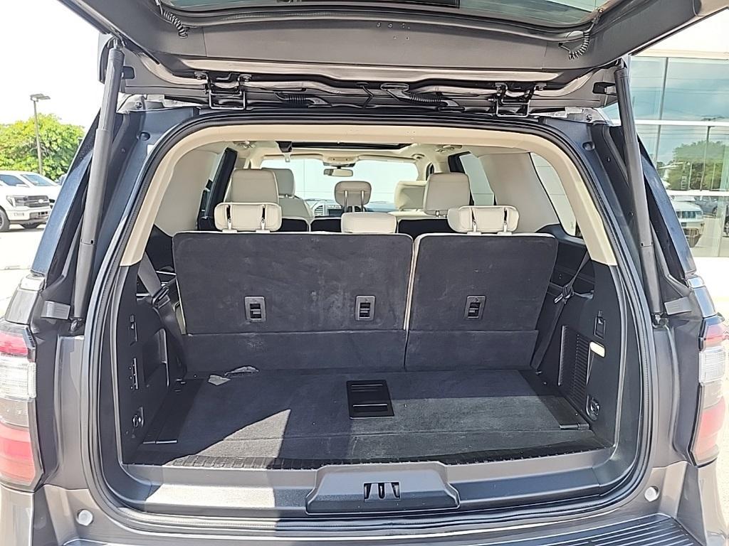 used 2021 Ford Expedition car, priced at $49,821