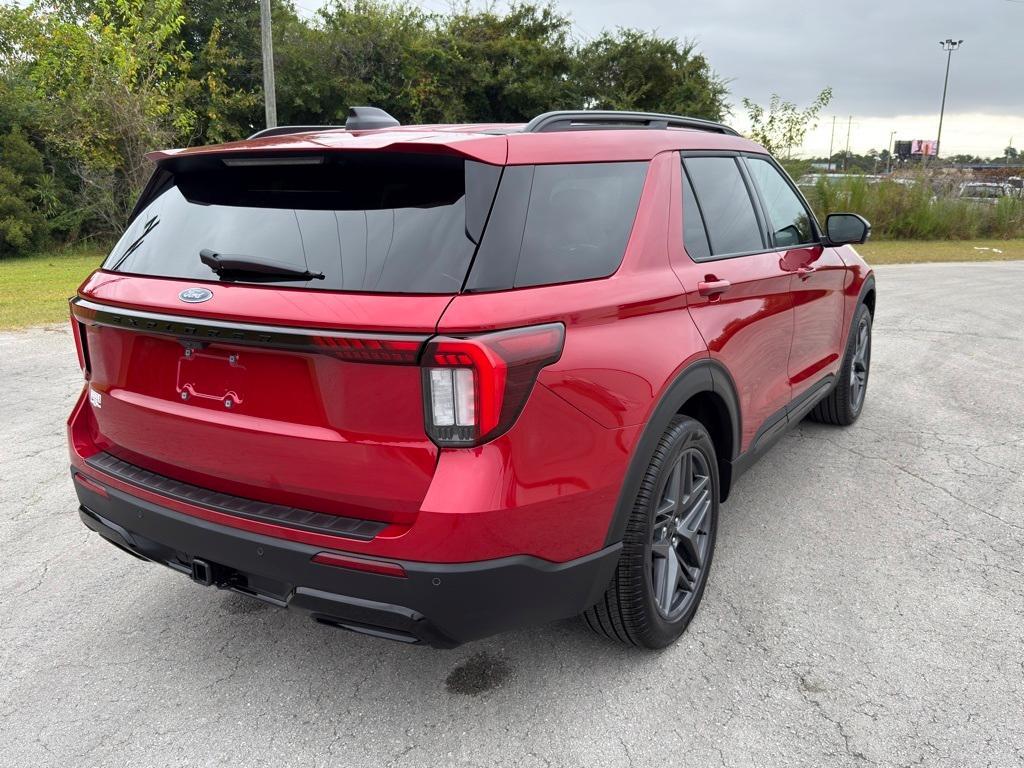 new 2025 Ford Explorer car, priced at $48,175