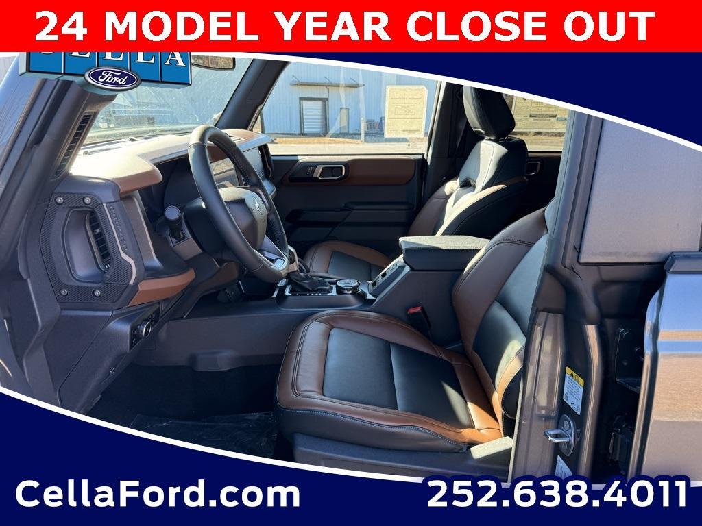new 2024 Ford Bronco car, priced at $49,995